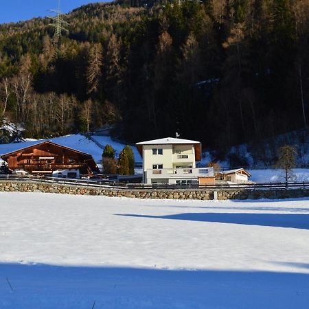 Haus Raich Apartment Arzl im Pitztal Exterior photo